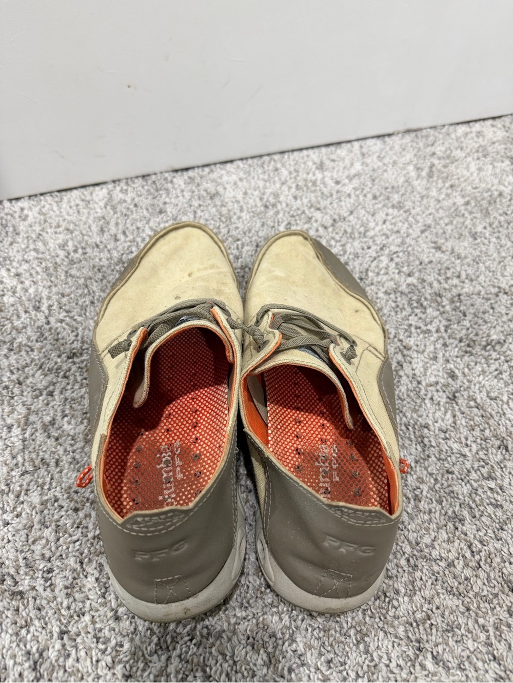 Columbia Men's Beige and Gray Boat Shoes with Orange Lining - Picture 2 of 3